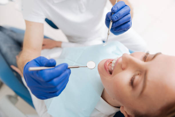 Best Wisdom Tooth Removal  in Randolph, WI